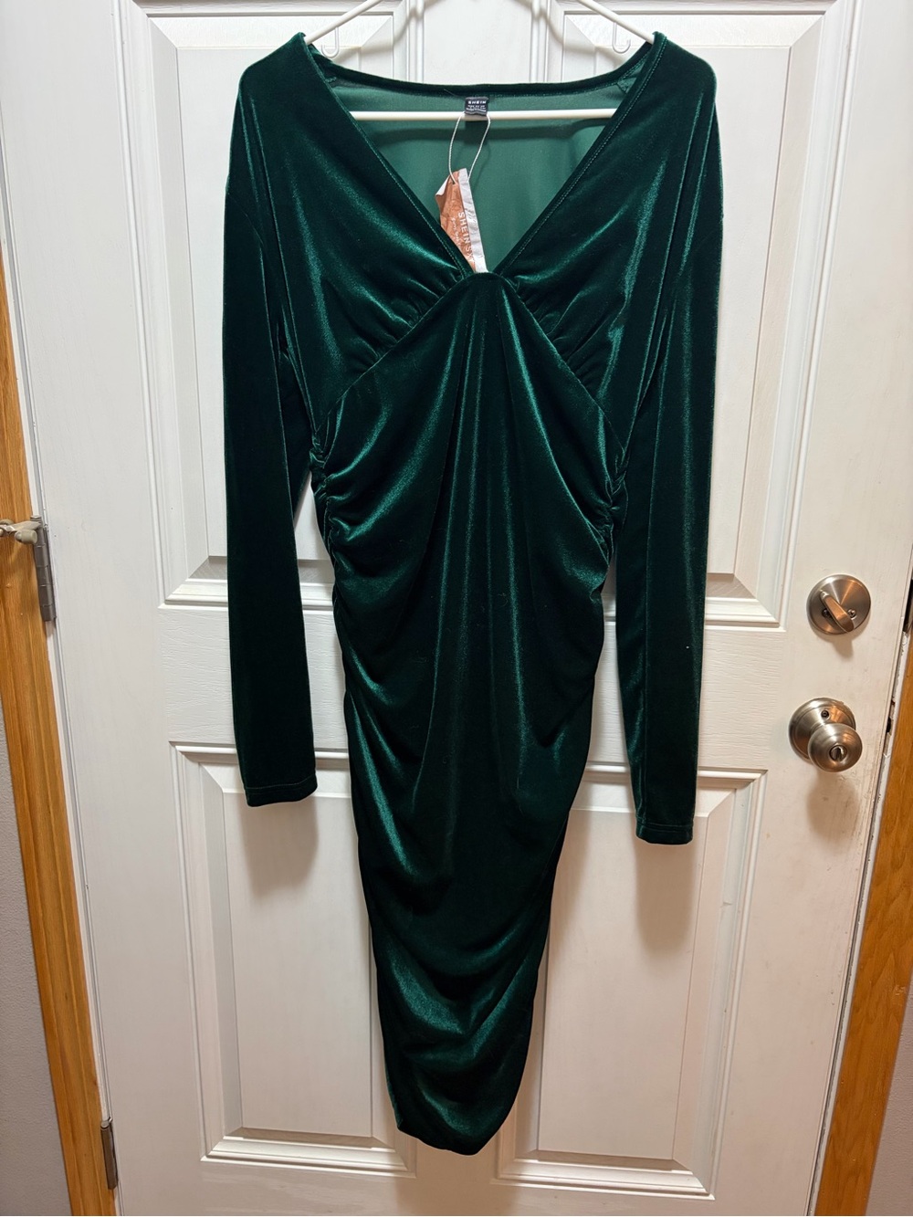 SHEIN Emerald Green Velvet Long-Sleeve Twist Front Dress